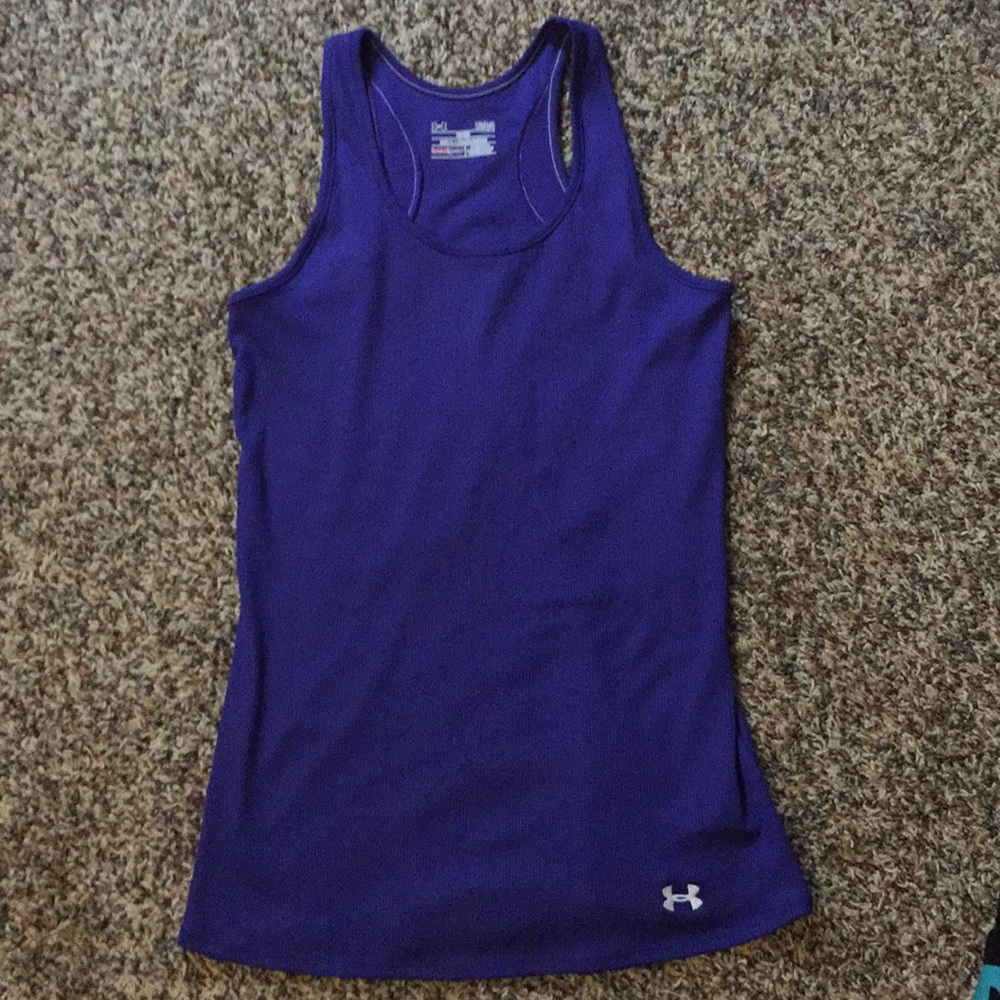 Under Armour fitted tank